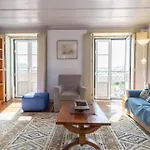 In Alfama, Near Metro & Cafes - Ttl126 Apartmán
