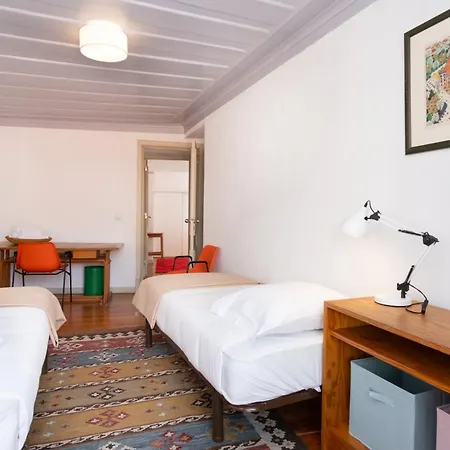 Appartement In Alfama, Near Metro & Cafes - Ttl126 Lissabon