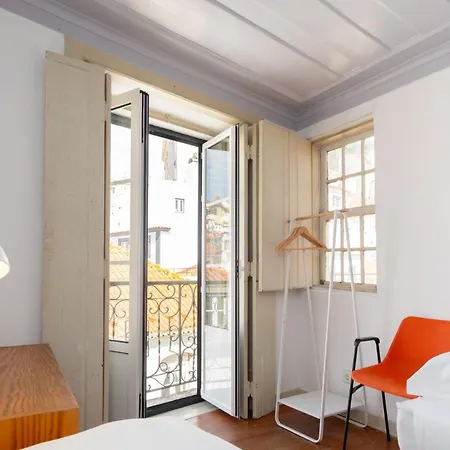 In Alfama, Near Metro&cafés - Ttl126 Apartamento